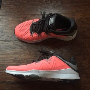 Nike Zoom Condition TR shoe
